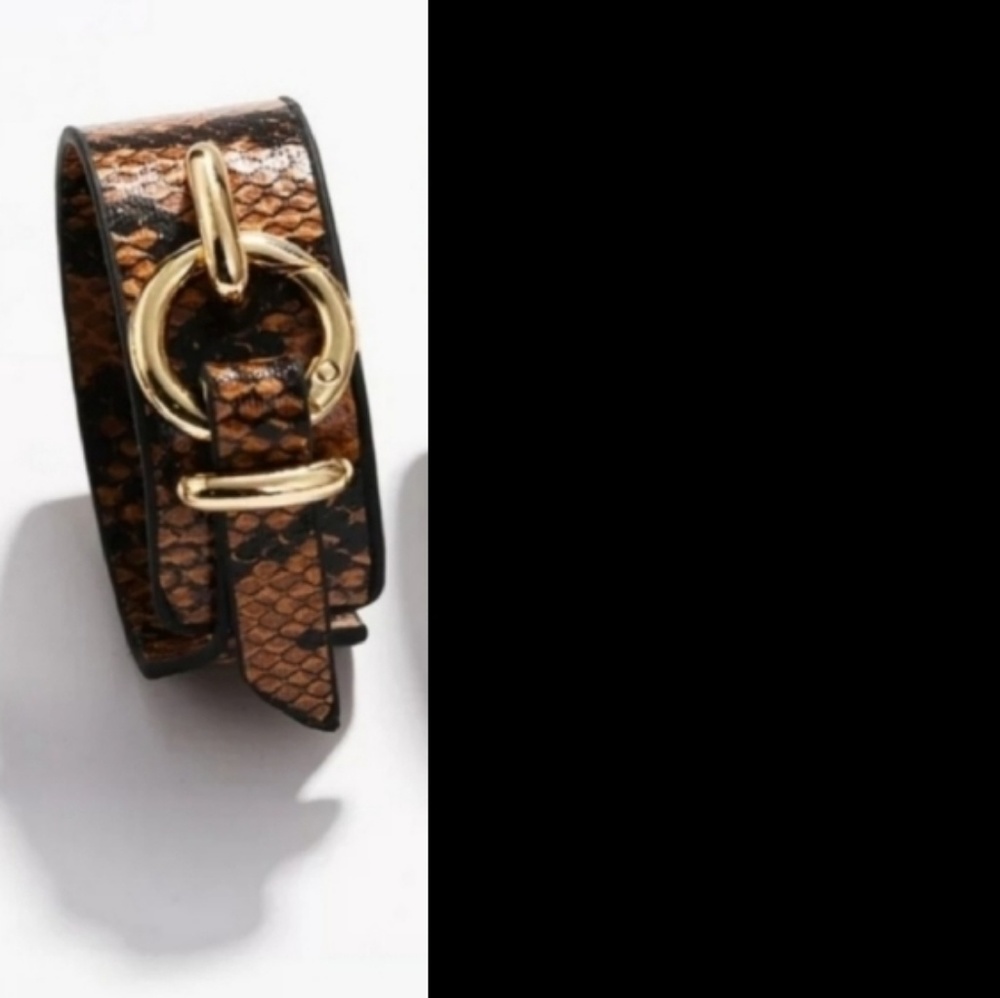 Snake print wrist cuff - Picture 3 of 3